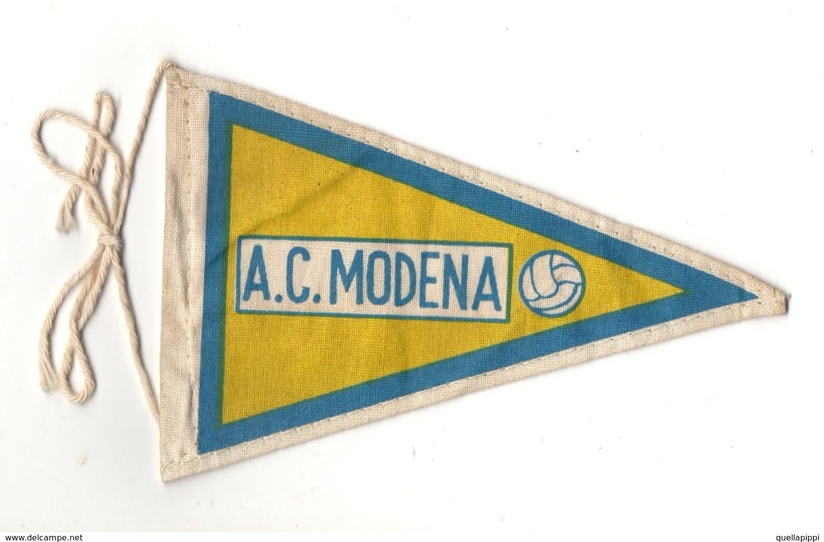 07131 "MODENA A.C. FOOTBALL CLUB - BANDIERINA BIFRONTE IN STOFFA CON LEGACCI" ANNI '70 ORIG. - Apparel, Souvenirs & Other