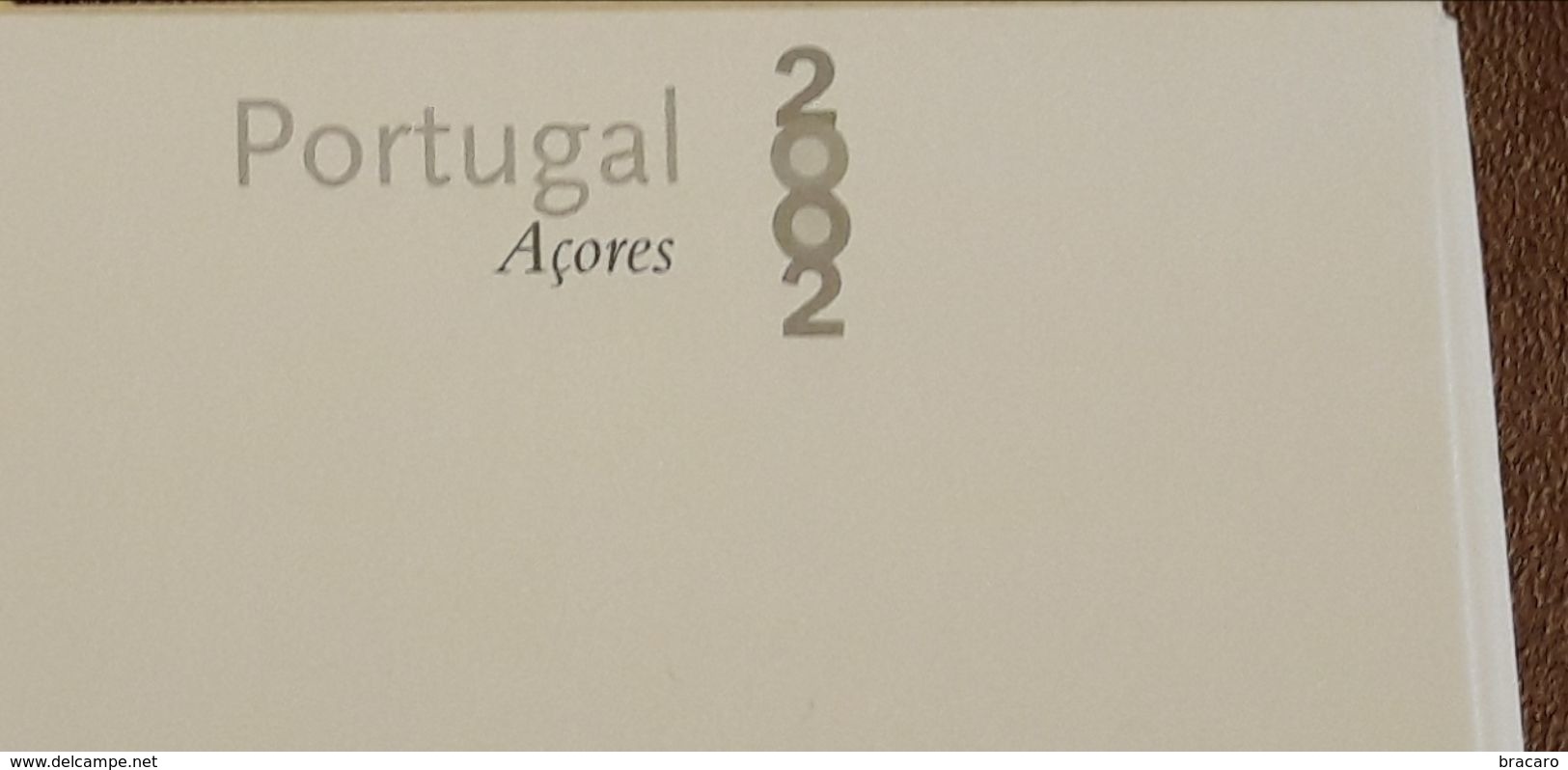 PORTUGAL - ÁLBUM FILATÉLICO - full year stamps + blocks + ATM / machine stamps + carnets + miniature sheets - MNH - 2001