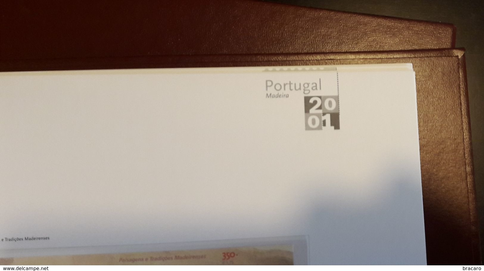 PORTUGAL - ÁLBUM FILATÉLICO - full year stamps + blocks + ATM / machine stamps + carnets + miniature sheets - MNH - 2001