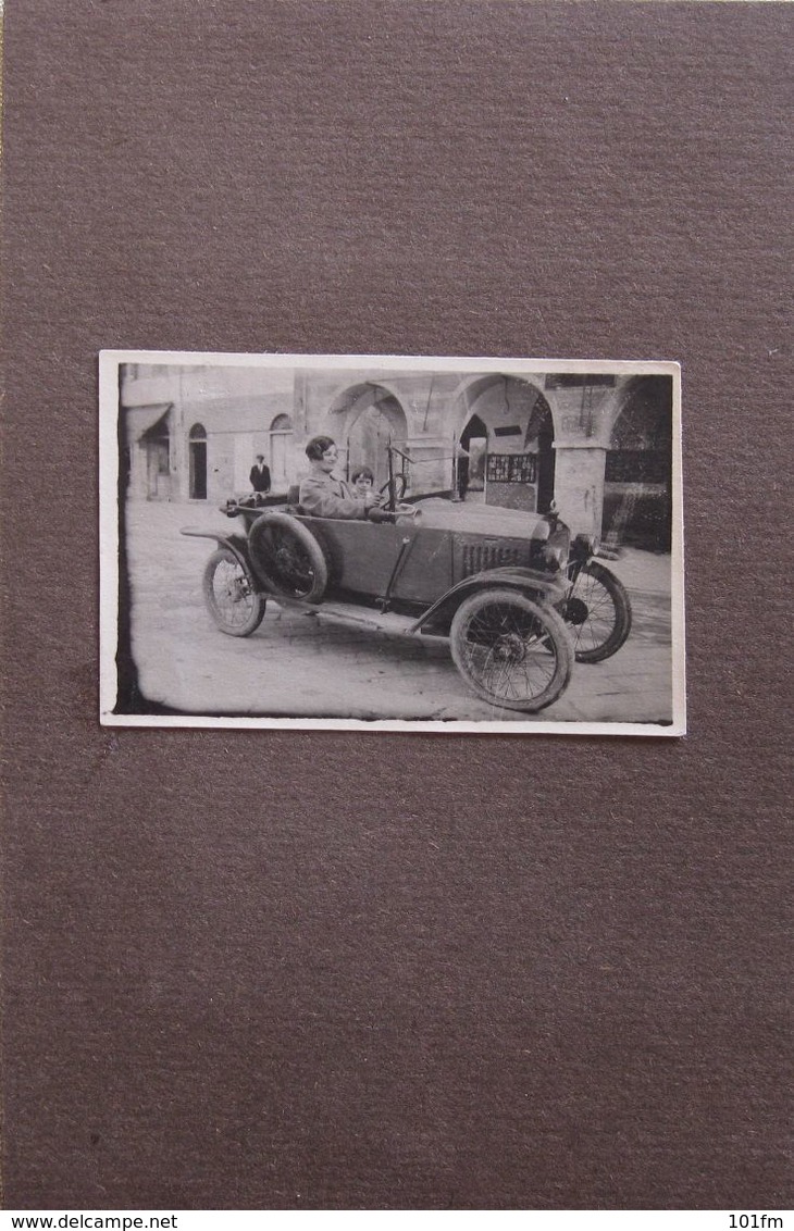 OLD CAR CA. 1920 - Toerisme
