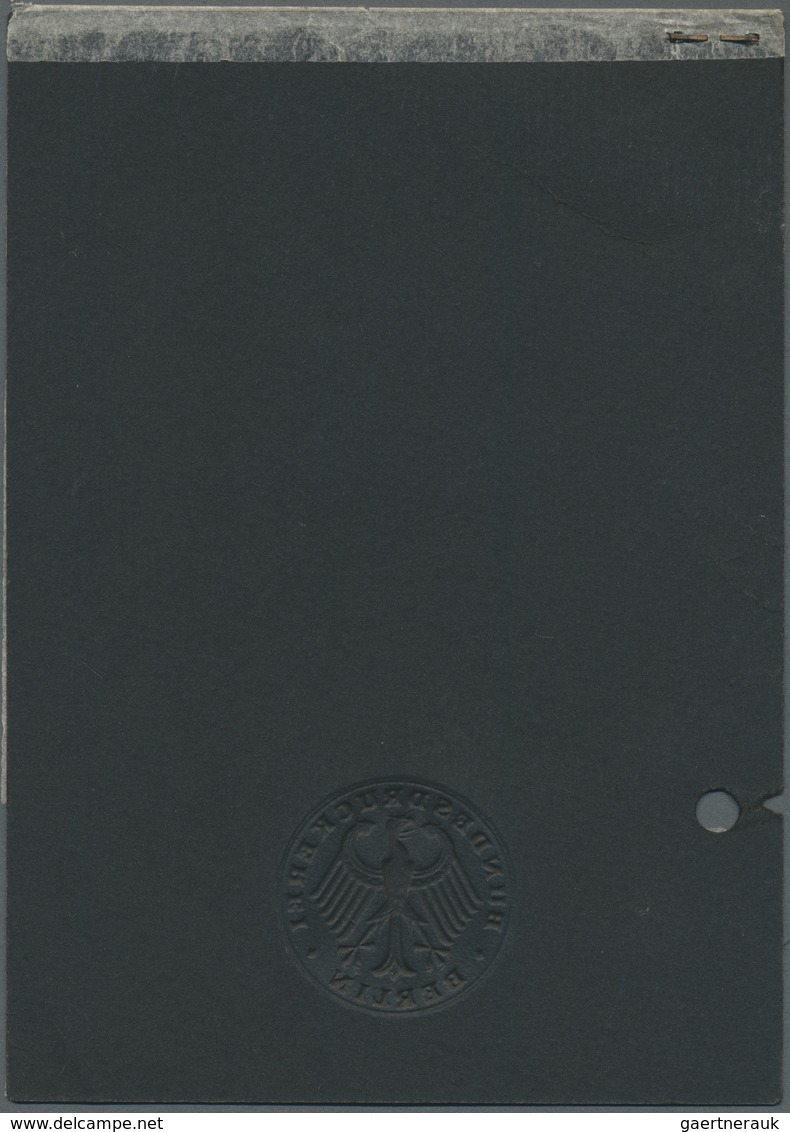 MK Berlin: 1951,  20 Pf. Tag Der Briefmarke Auf Ankündigungs-Karton Mit Aufgeklebtem Schwarzweiss-Photo - Sonstige & Ohne Zuordnung