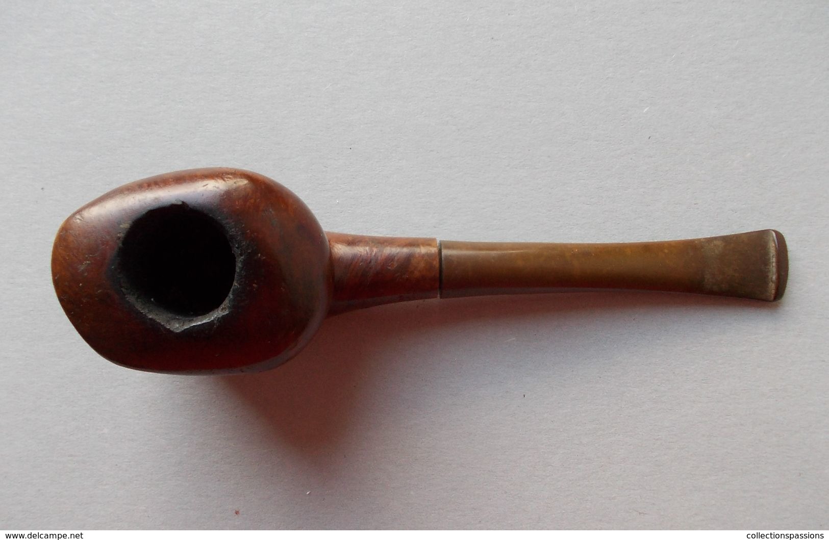 - Ancienne Pipe - Pipe Sculptée. Tête D'homme Avec Une Casquette - - Bruyerepfeifen