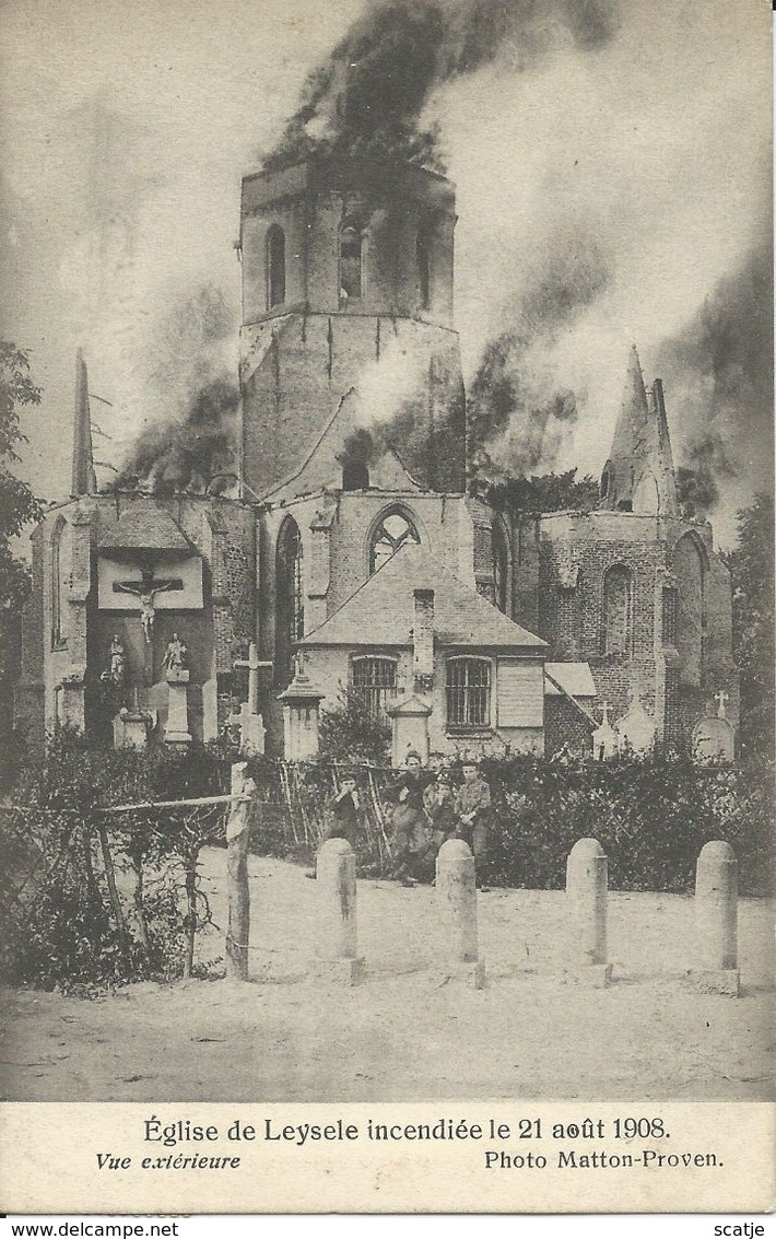 Eglise De Leysele Incendiée   1908 - Alveringem