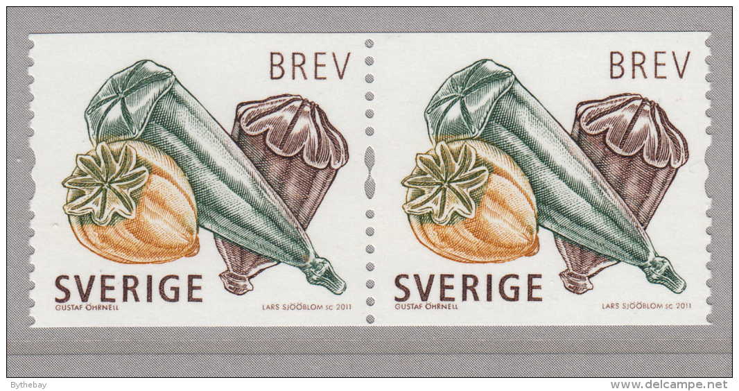 Sweden 2011 MNH Coil Pair Flower Pods - Seed Capsules - Nuovi
