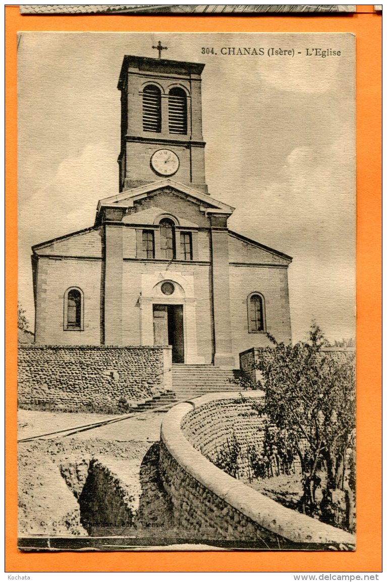 A525, Chanas, L'Eglise, 304, Circulée 1915 Sous Enveloppe - Chanas