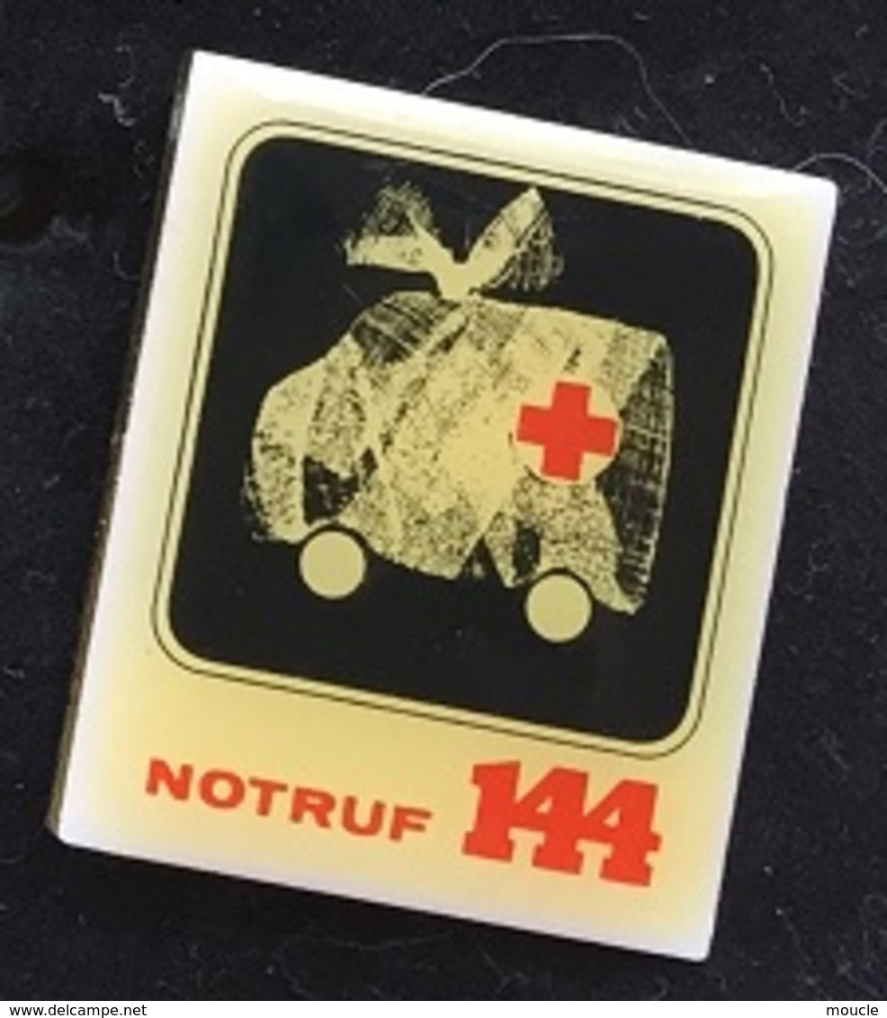 AMBULANCE - NOTRUF 144 - CROIX ROUGE  - SUISSE - SCHWEIZ - SWISS -           (ROSE) - Medical