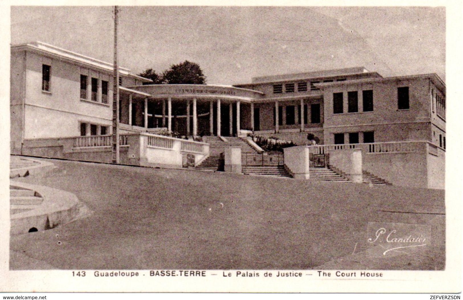 GUADELOUPE BASSE TERRE PALAIS DE JUSTICE - Basse Terre