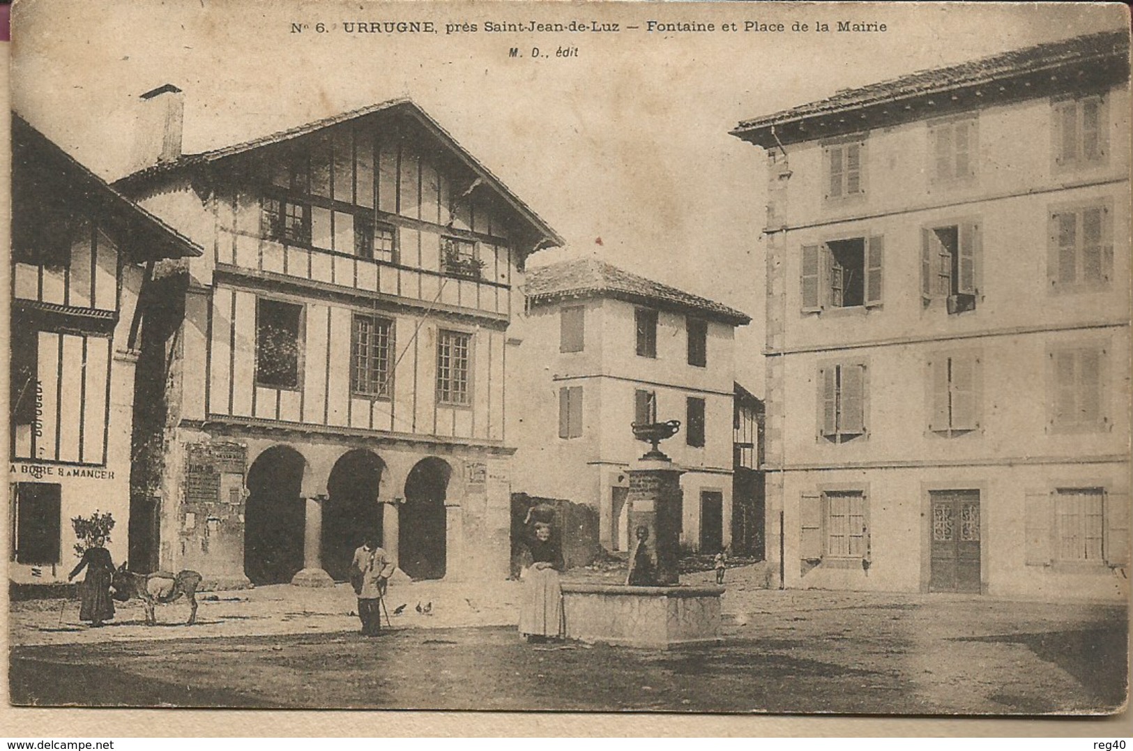 D64 - URRUGNE, Près Saint Jean De Luz  -  Fontaine Et Place De La  Mairie - Urrugne