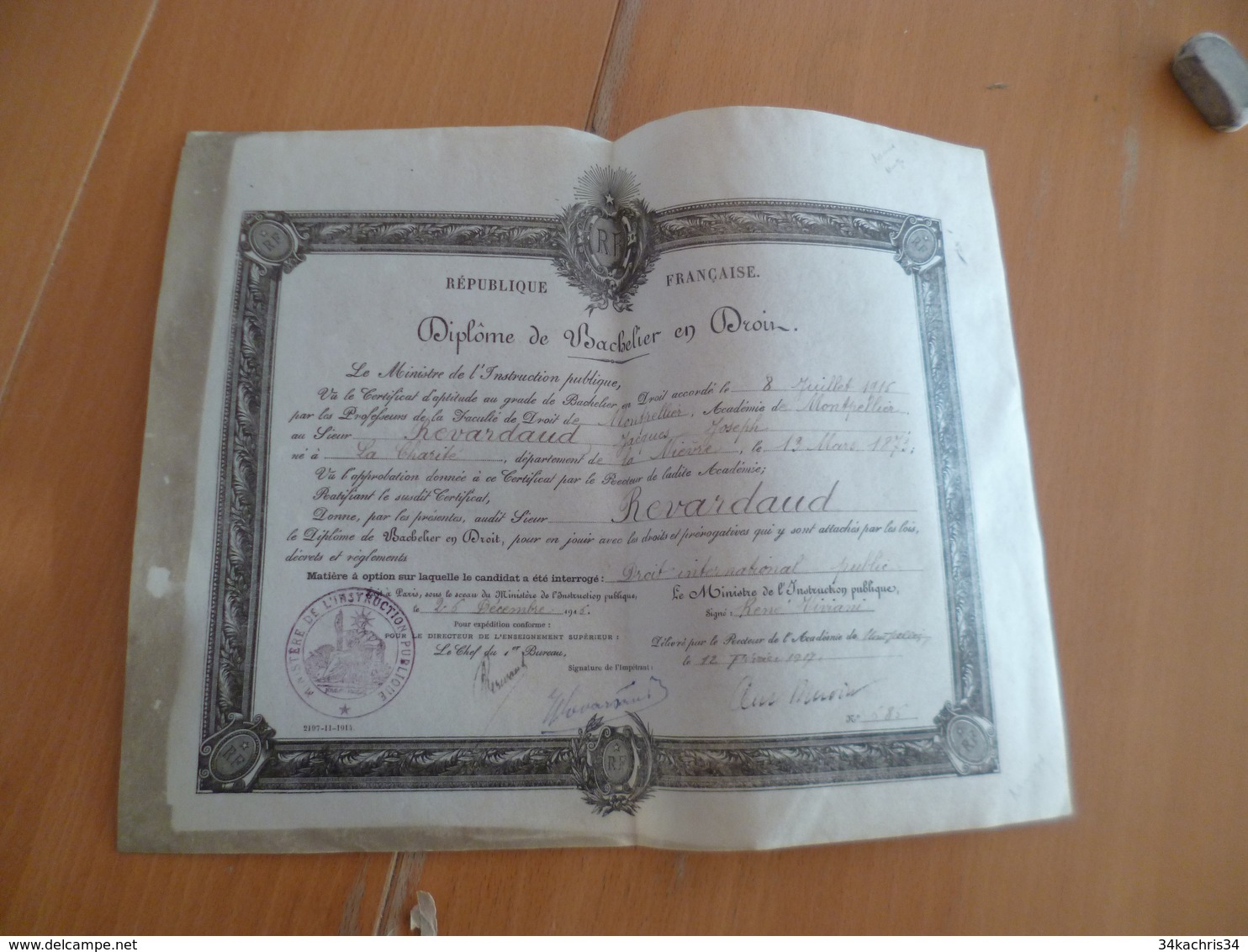 Diplôme Velin Bachelier  En Droit Montpellier 1917 Revardaud 30 X 23.5 Cm Environs - Diplômes & Bulletins Scolaires