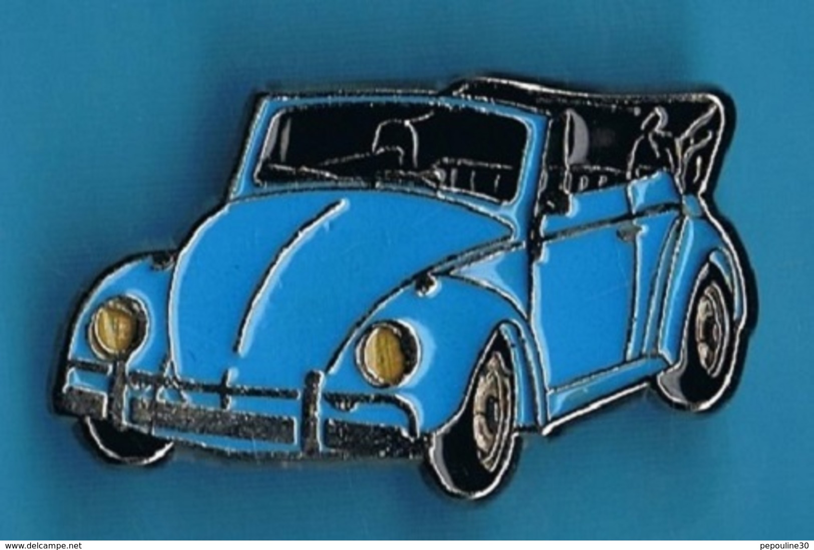 PIN'S //   ** VOLKSWAGEN ** COCCINELLE ** CABRIOLET  BLEU  ** . (© Qualité Collectors Série Limitée) - Volkswagen