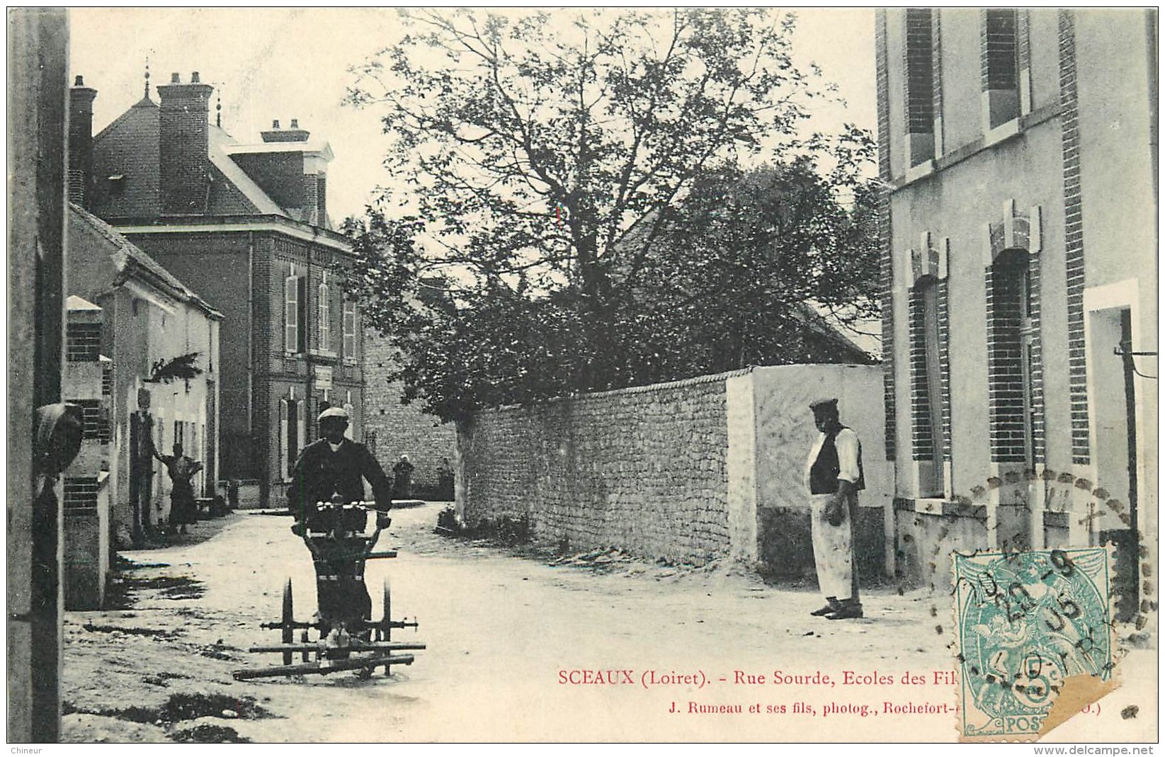 SCEAUX RUE SOURDE ECOLES DES FILLES ET LE REMOULEUR - Autres & Non Classés