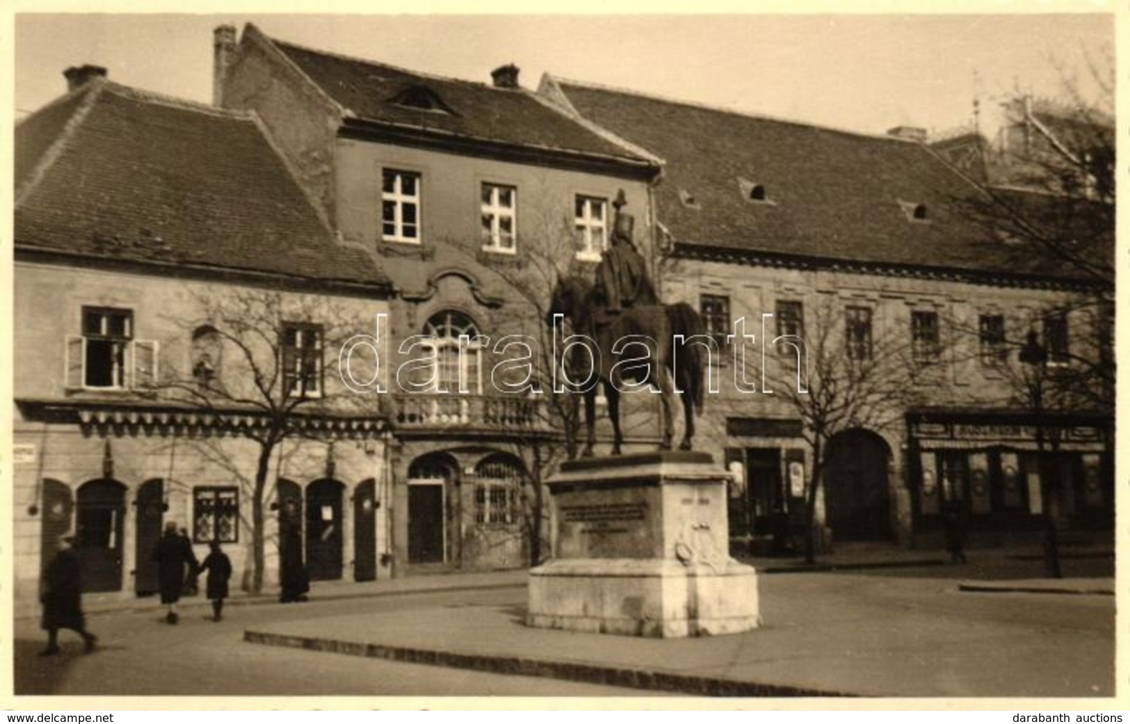 ** T1/T2 Budapest I. Vár, Hadik Szobor, Photo - Unclassified