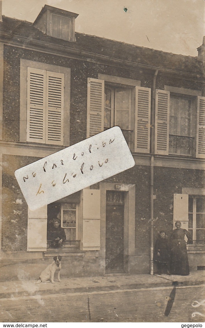 MONTGERON - Une Bâtisse Située Au 19 Rue ???  ( Carte Photo ) - Montgeron