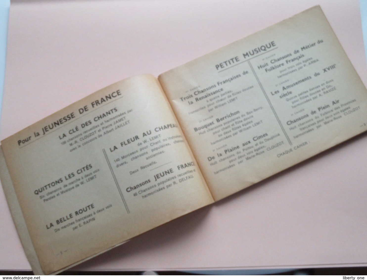 100 Chansons Célèbres ( Editions SALABERT Paris ) Premier Grand Album Salabert / 128 Pages : Format 15,5 X 12 Cm. ! - S-U