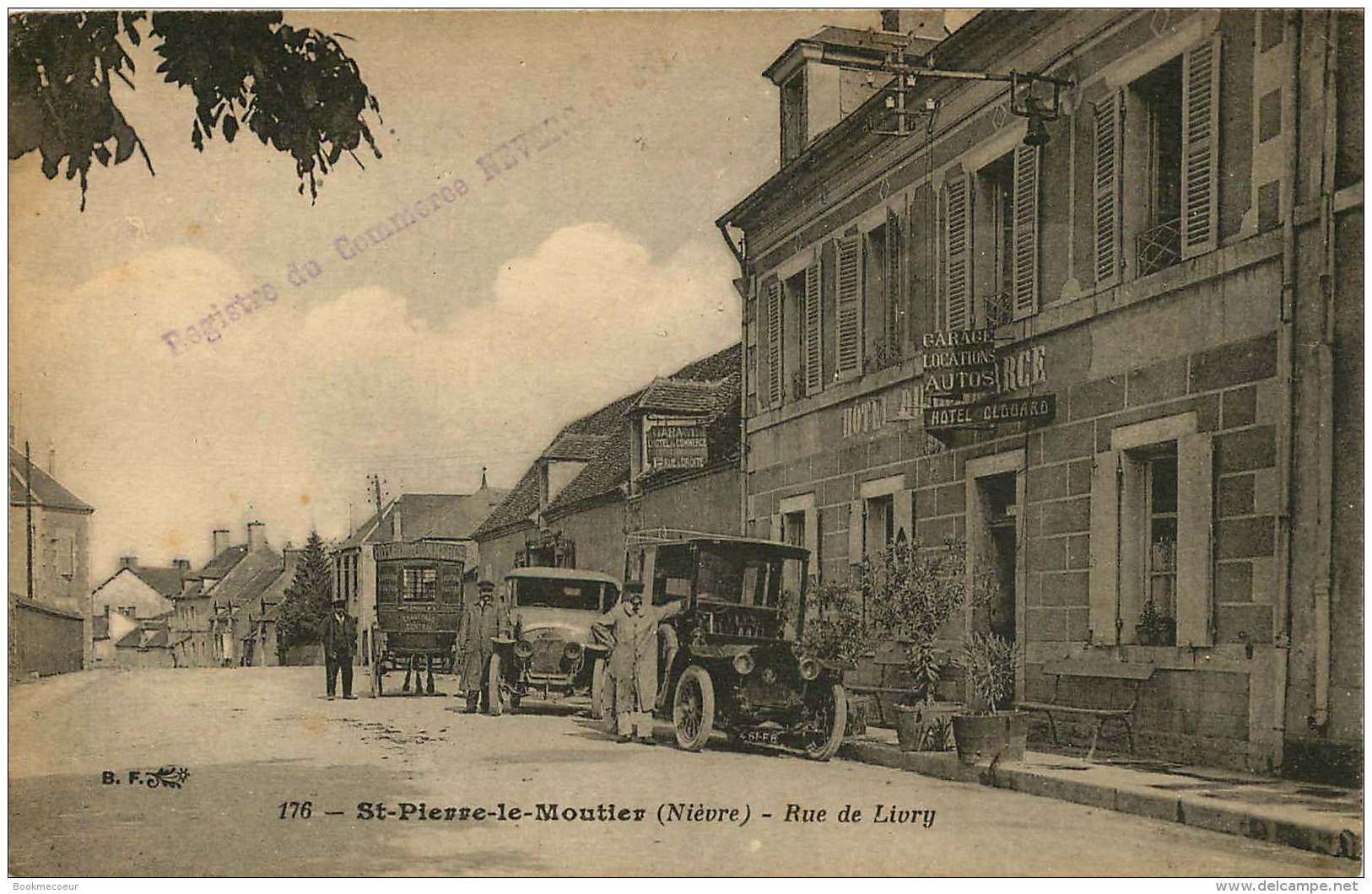 58 ST PIERRE LE MOUTIER  RUE DE LIVRY - Saint Pierre Le Moutier