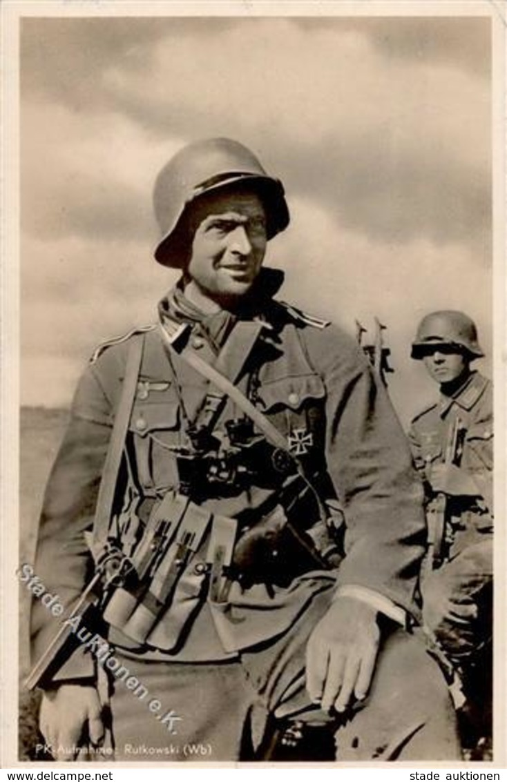 WK II Unteroffiziere Im Kampf  Foto AK I-II - Guerre 1939-45