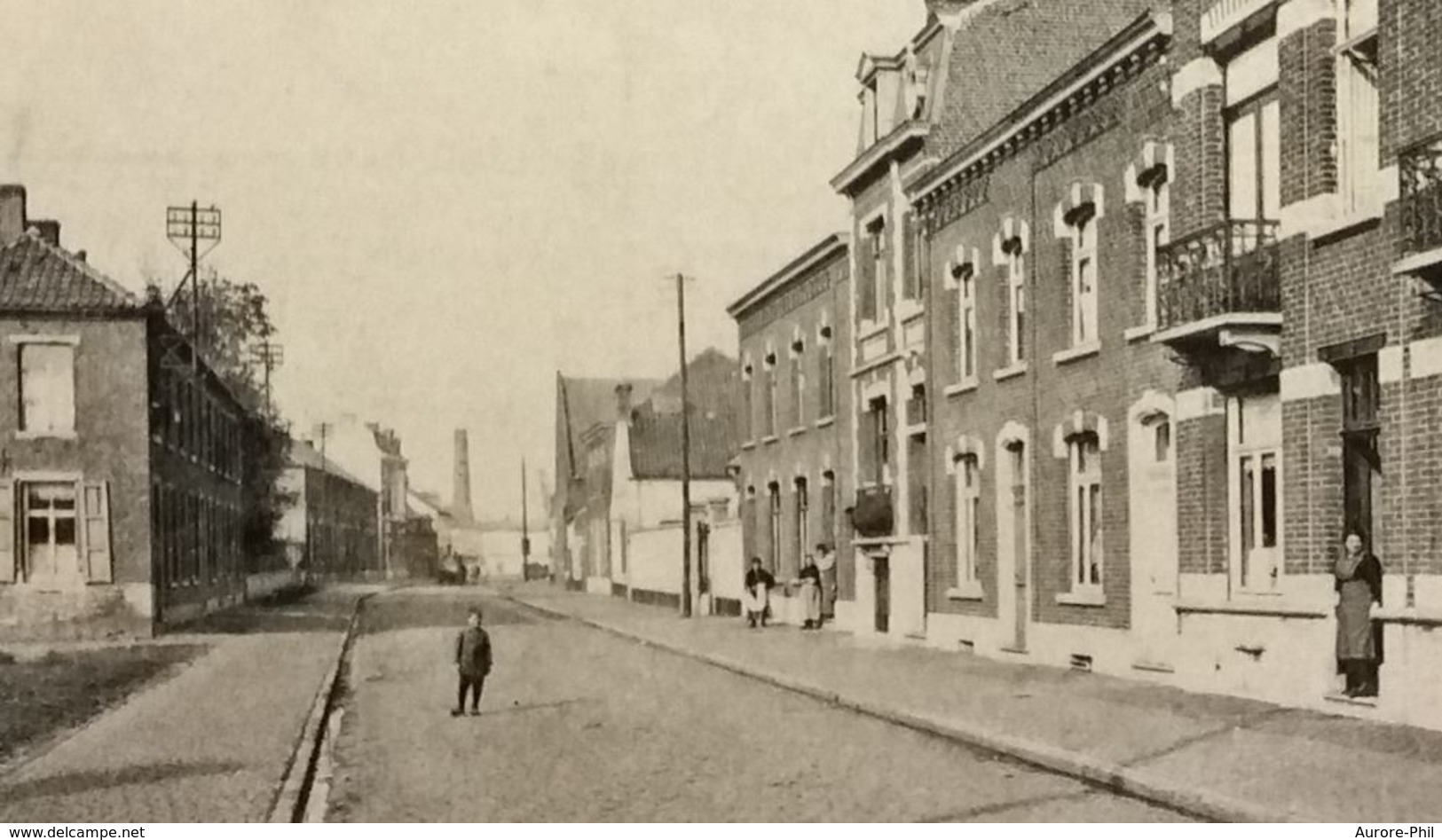 Thulin Bas De La Rue Haute (attelage En Arrière Plan Et Charbonnage??) - Hensies