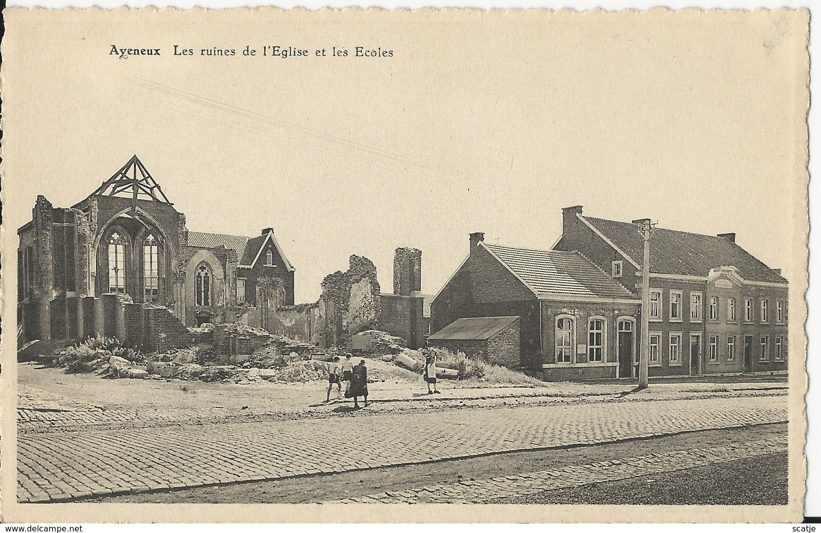 Ayeneux    Les Ruines De L'Eglise Et Les Ecoles - Soumagne