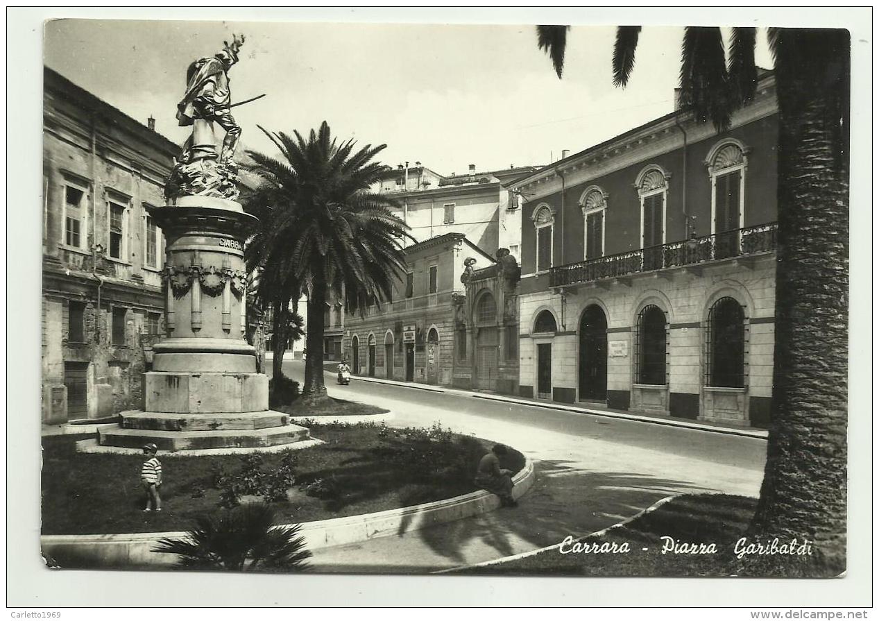 CARRARA - PIAZZA GARIBALDI VIAGGIATA FG - Carrara