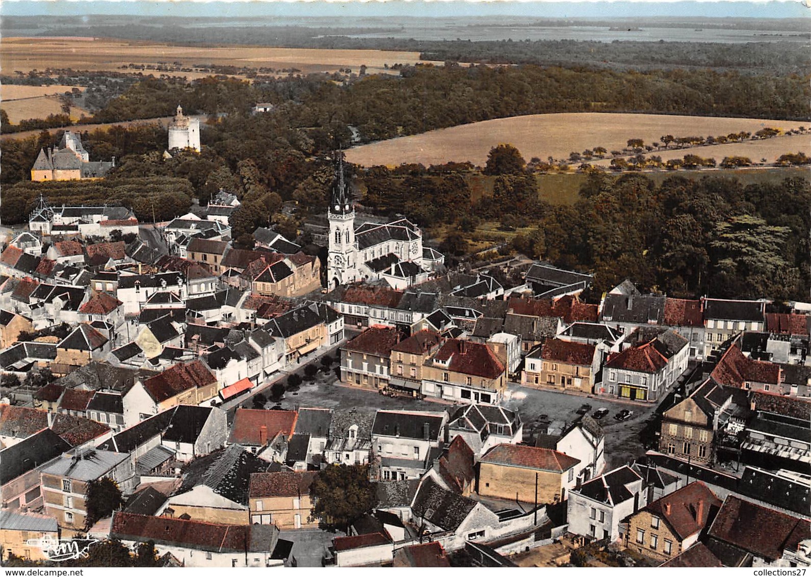 28-AUNEAU-VUE GENERALE AERIENNE - Auneau