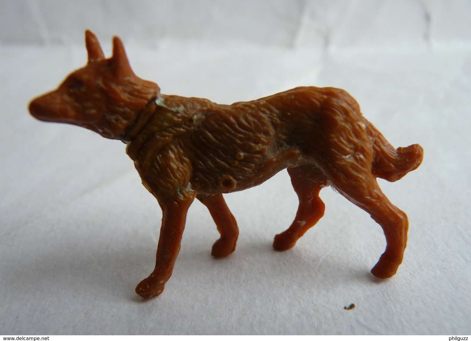 Figurine MARQUE INCONNUE  - ANIMAUX ANIMAL - CHIEN Pas Starlux, Clairet, Jim - Dogs