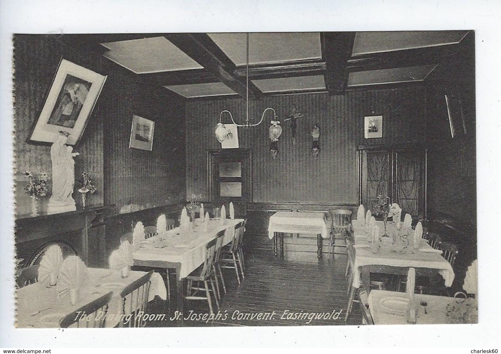 CPA Environs De York Carte Photo St Joseph's Convent Easingwold Yorkshire The Dining Room - York