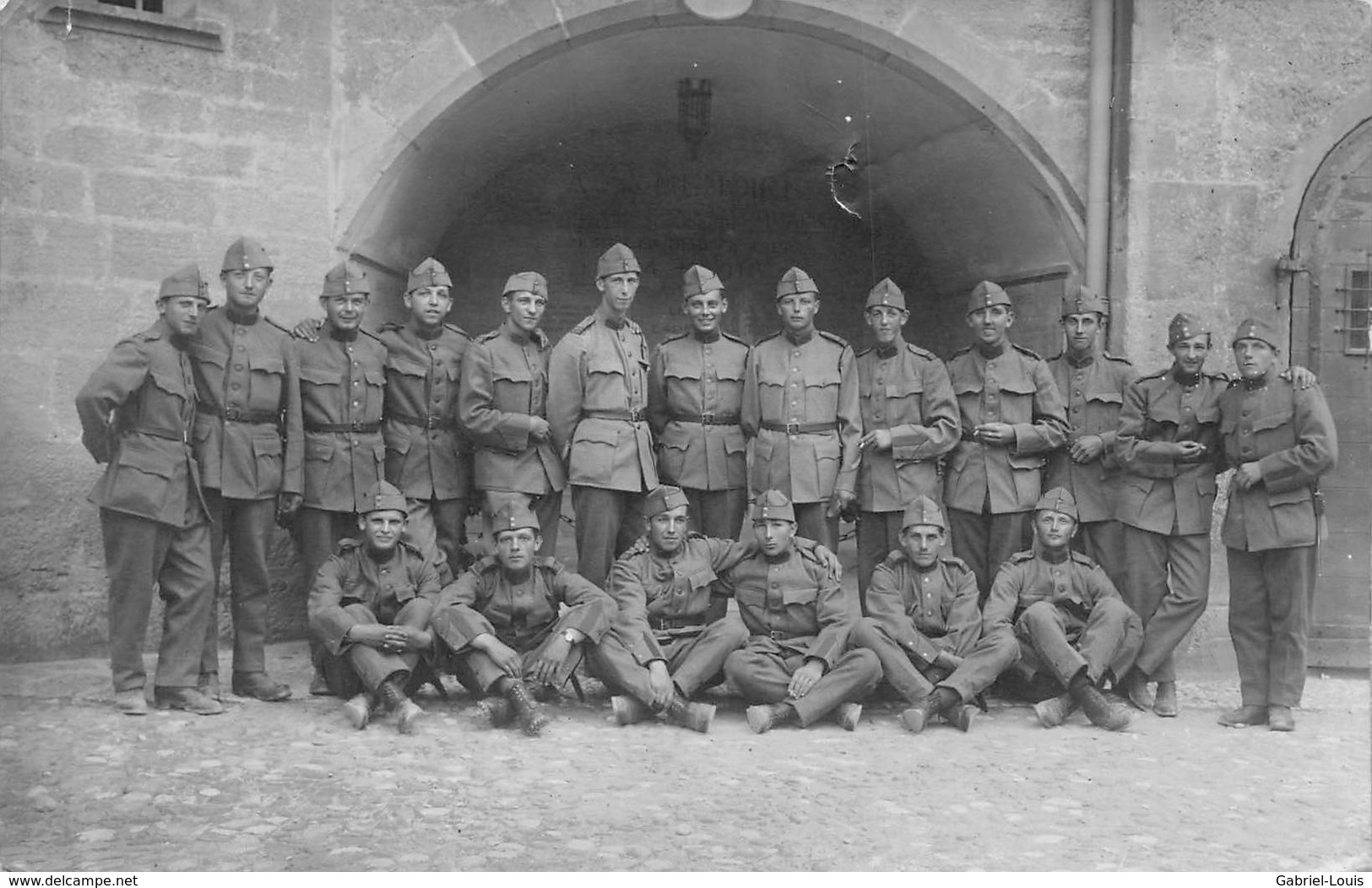 Carte-Photo Armée Suisse - Militaires - Militaria - Schweizer Armee - Photo Colombier - Colombier