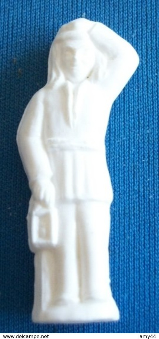 Homme à La Lanterne Fève Plastique 4,8 Cm (CJ) - Santons