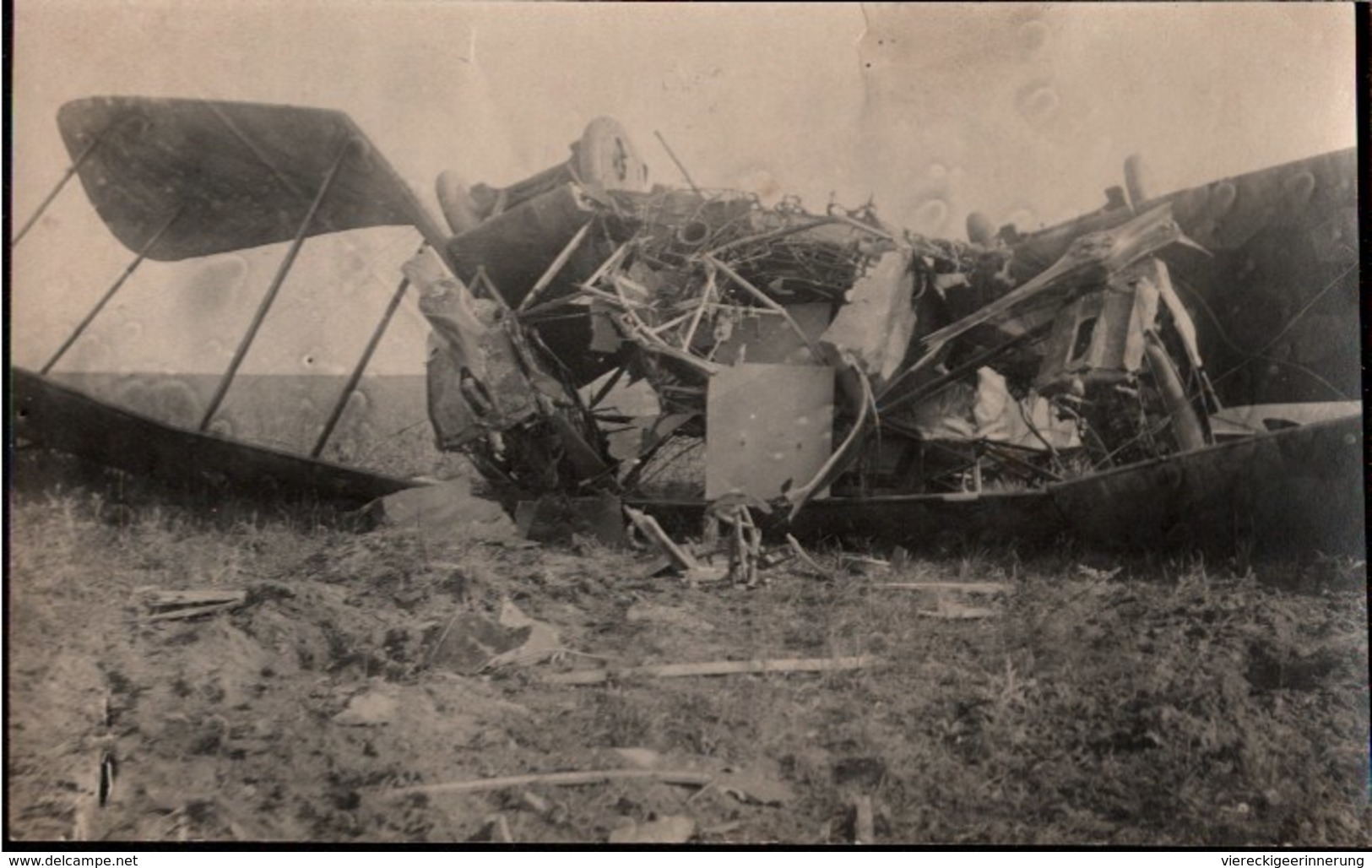 ! Cpa, Foto, Photo, Flugzeug, Abgestürzter Doppeldecker, 1. Weltkrieg, Militaria, Guerre 1914-1918 - 1914-1918: 1. Weltkrieg