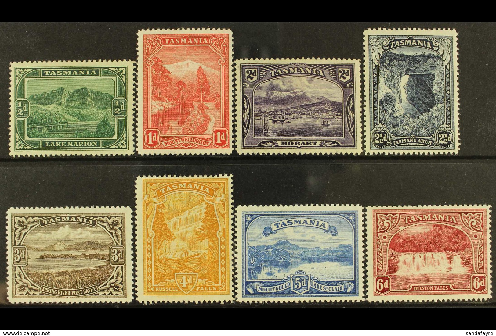 TASMANIA 1899-1900 Pictorials Complete Set, SG 229/36, Very Fine Mint, Very Fresh. (8 Stamps) For More Images, Please Vi - Andere & Zonder Classificatie