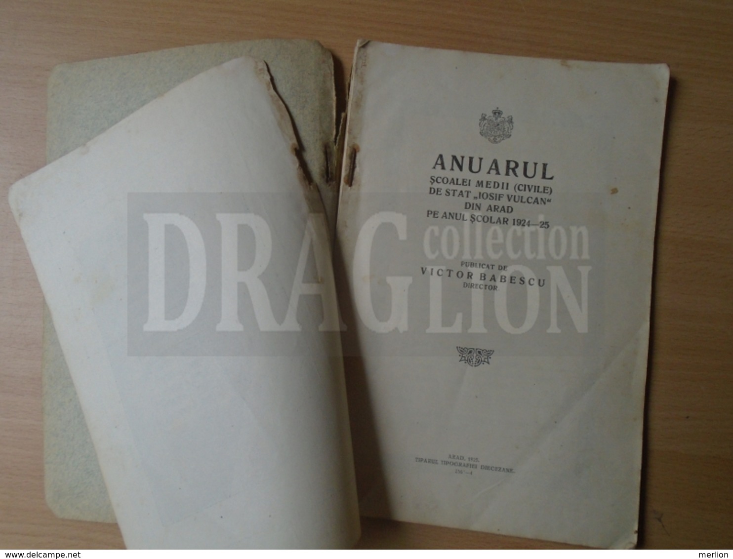 DC35.4  Anuarul Scoalei Iosif Vulcan -Arad  1924-25  Victor Babescu - Scolaires