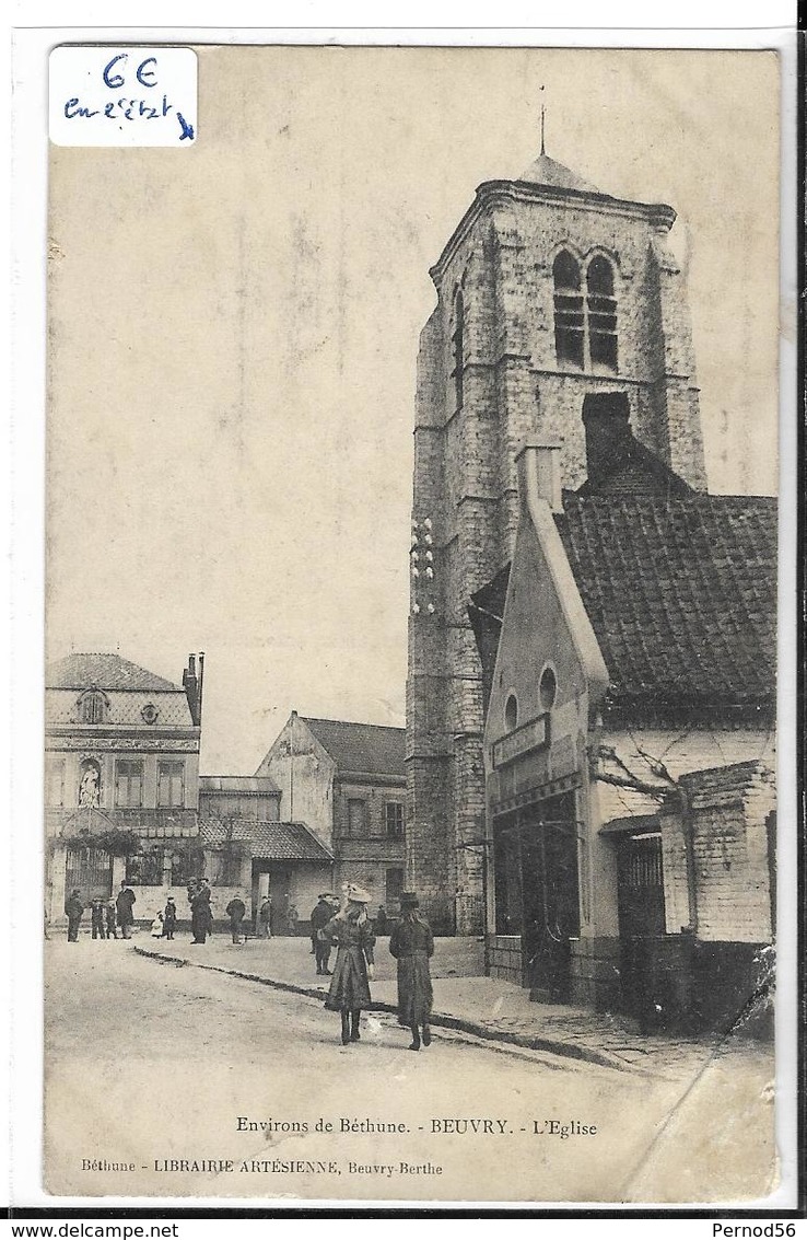 Gros Plan Eglise  Commerces  Chapeaux  BEUVRY Carte Pliée En Bas à Droite - Beuvry