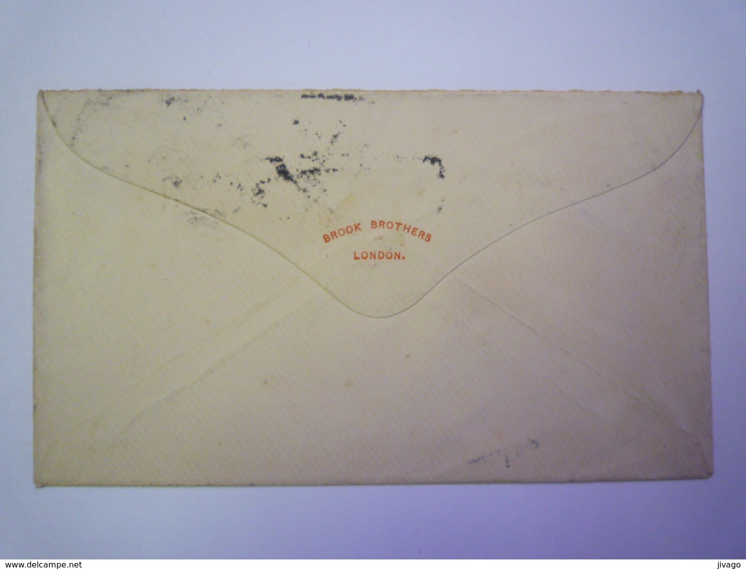 Enveloppe Au Départ De  LONDON  à Destination De  PARIS  Un Des Timbres Est Perfoé   1903    - Brieven En Documenten