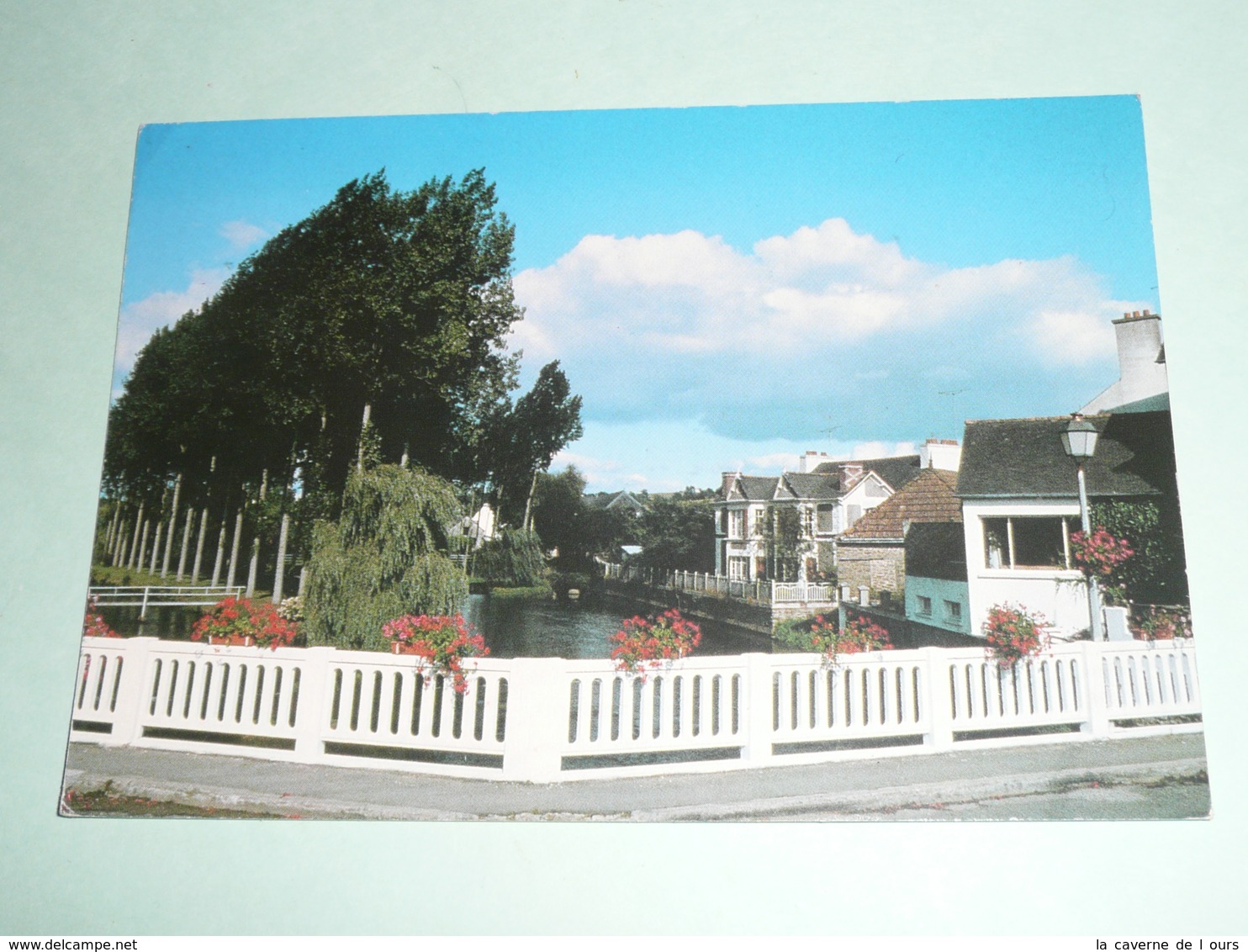 CPM, Carte Postale, Côtes Du Nord D'Armor 22, La Chèze , Le Pont Blanc, Vue Sur Les Iles - La Chèze