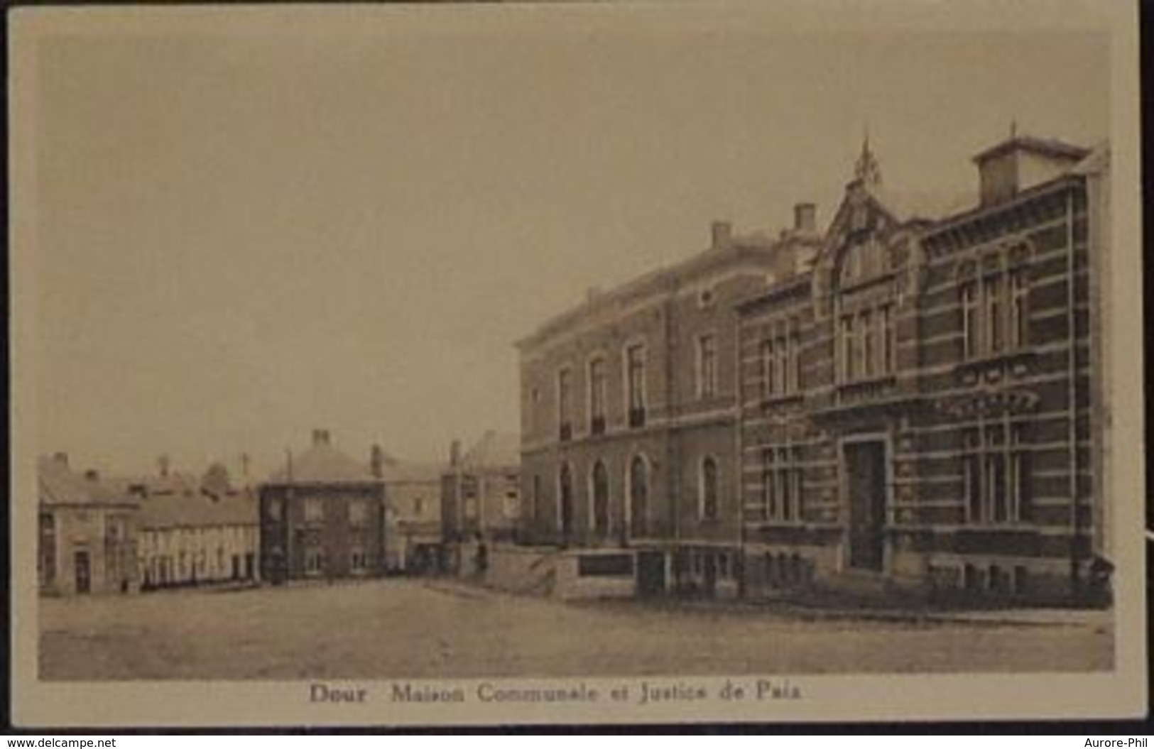 Dour Maison Communale Et Justice De Paix - Dour