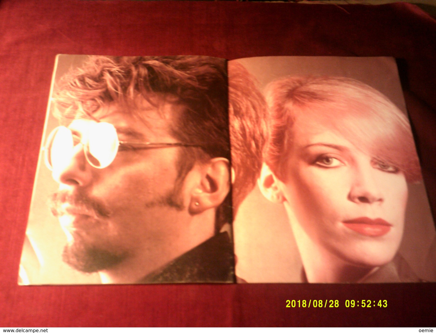 EURYTHMICS  °  IN THEIR OWN WORDS  / PLUS GIANT COLOUR POSTER - Musique