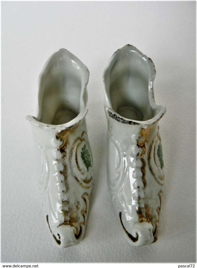 CHAUSSURES MINIATURES DE COLLECTION (30) PORCELAINE GERMANY SIGNÉE - Andere & Zonder Classificatie