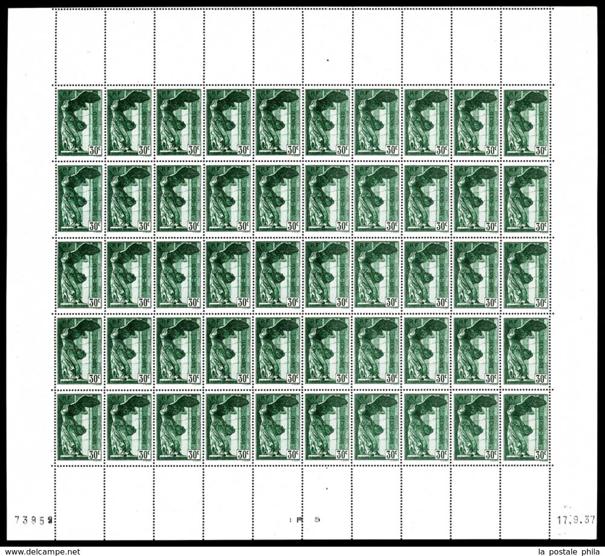 ** N°354/55, Victoire De Samothrace: Paire En FEUILLE COMPLETE De 50 Exemplaires, Très Bon Centrage, GRANDE RARETE, SUPE - Ganze Bögen