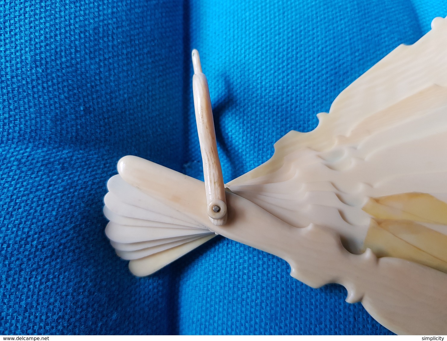 Antique female ivory hand fan 19th century