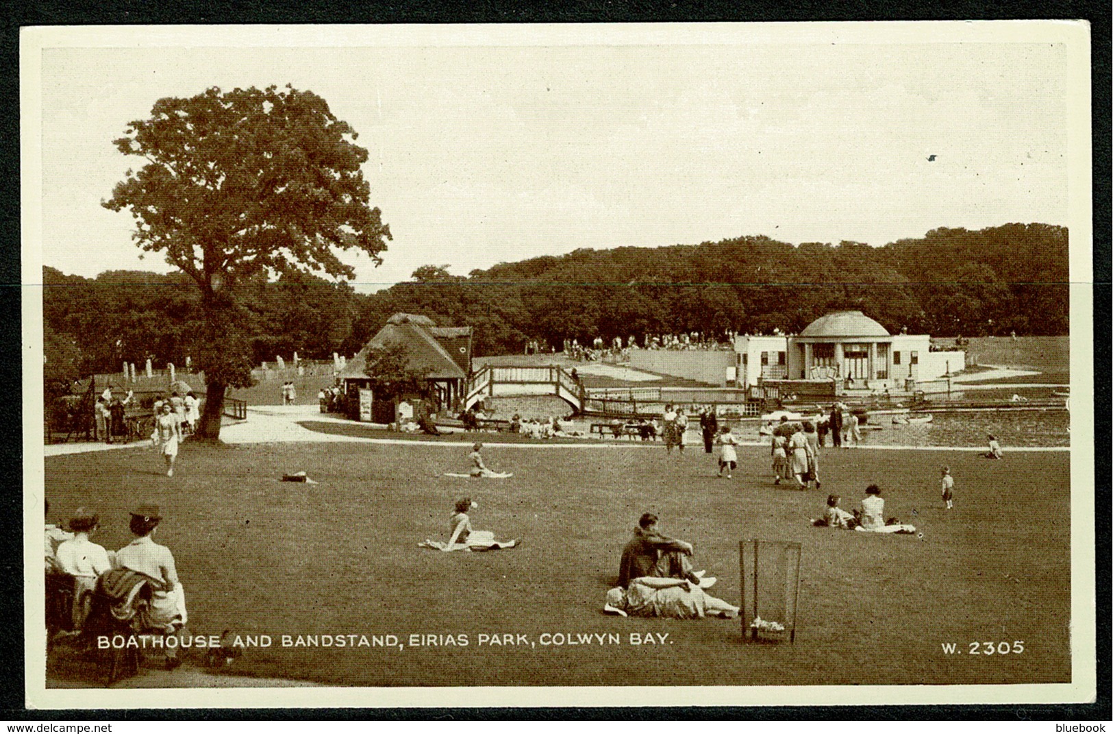 Ref 1230 - Early Postcard - Boathouse & Bandstand Colwyn Bay - Denbighshire Wales - Denbighshire