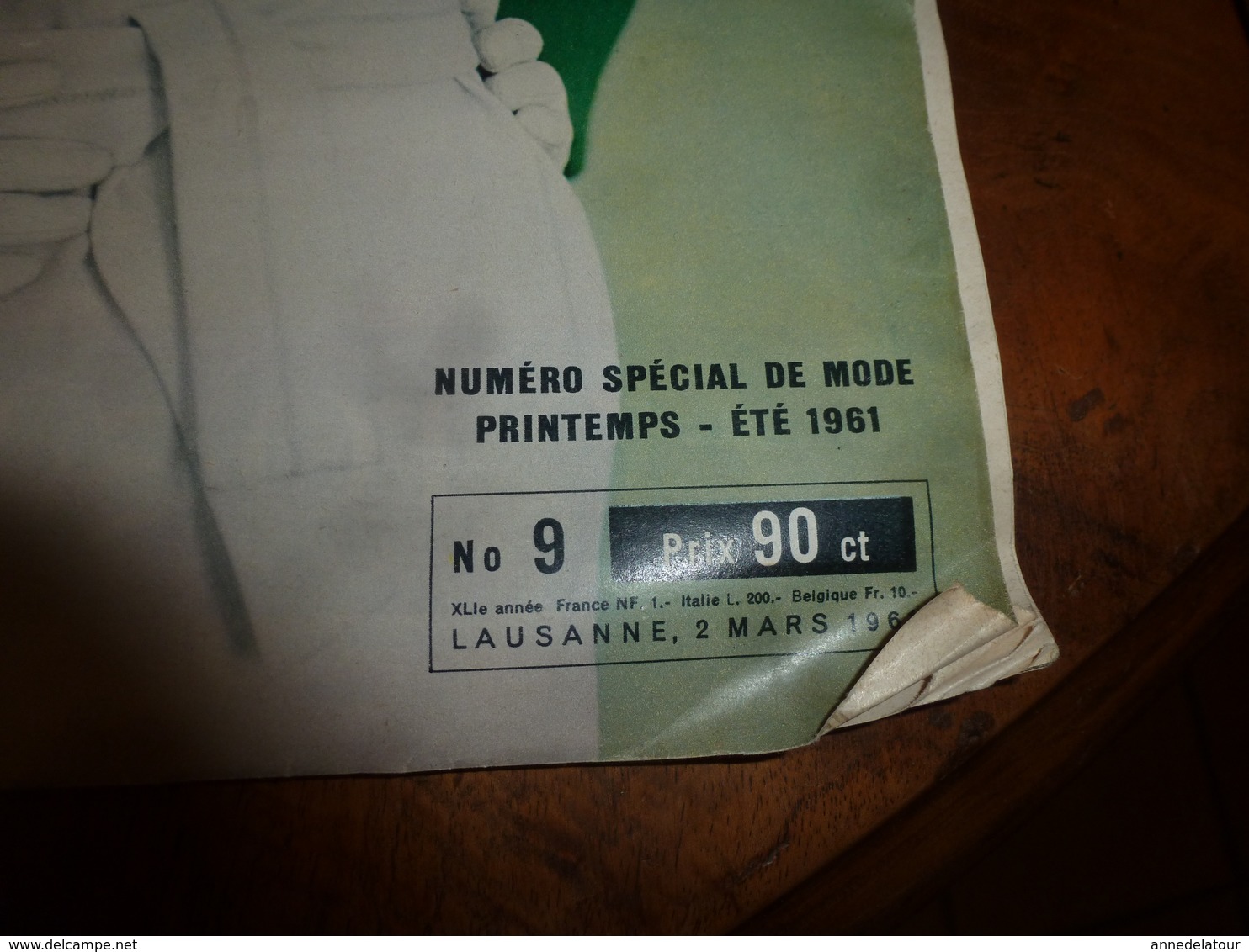 1961 Corbiron Le Clochard De Neufchâtel (Suisse),vit Dans Une Vieille Voiture Depuis 1937;Spécial-Mode Printemps-Été;etc - Mode