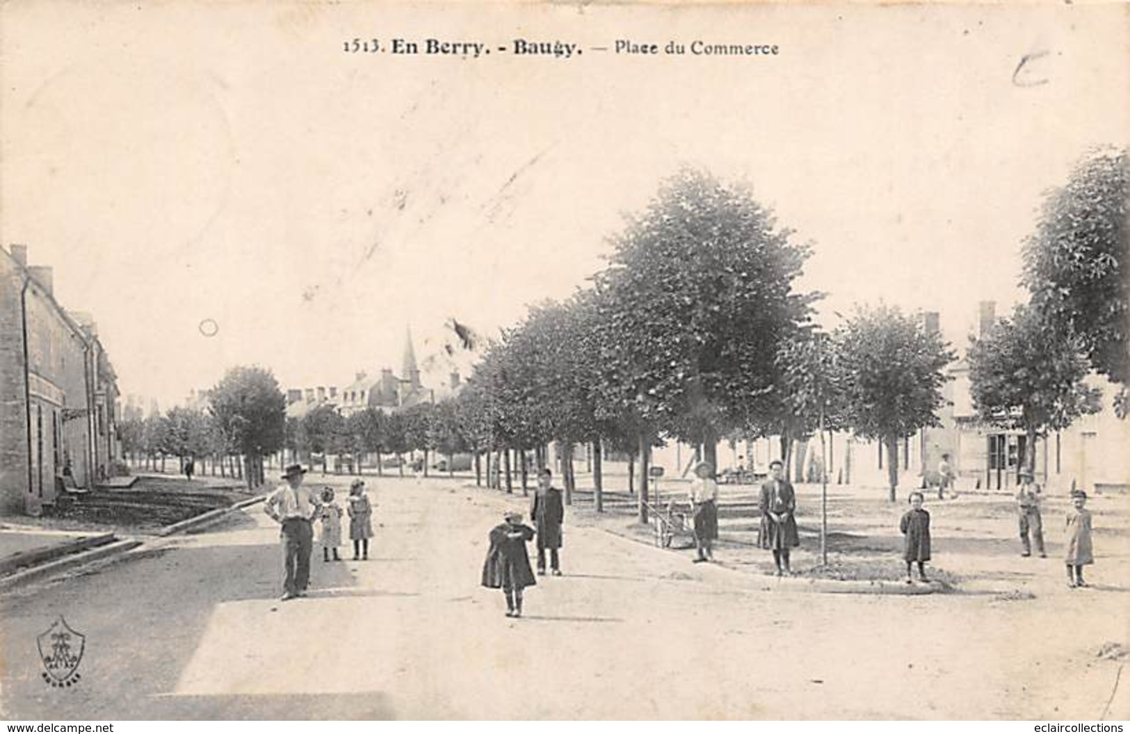 Baugy       18        Place Du Commerce 2                 (voir Scan) - Baugy