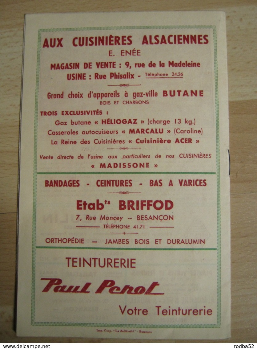 Programme Théâtre Municipal Besançon  - 1951/1952 - Nombreuses Pub -  Illustration - N° 2 - Théâtre & Déguisements