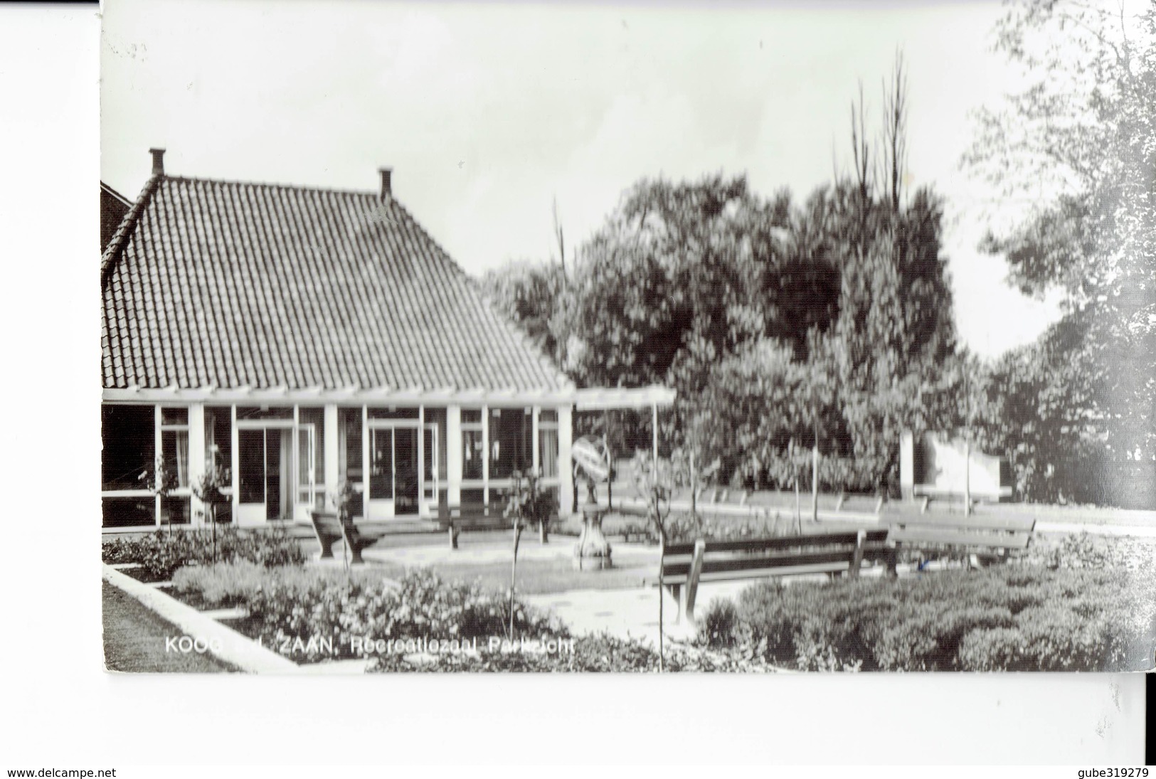 NETHERLANDS  -. VINTAGE POSTCARD - KOOG AAN DE ZAAN - RECREATIEZAAL PARKEICHT-  SHINING   MAILED   POST5043 - Zaanstreek