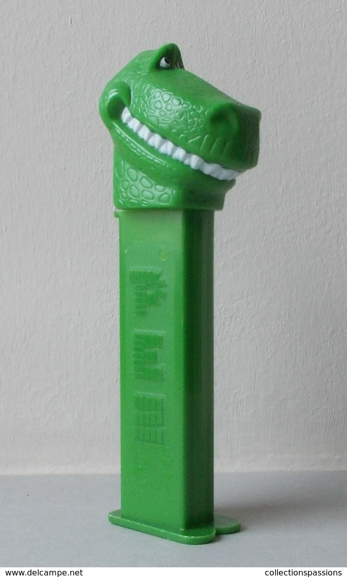 - PEZ. Rex - 11,4 Cm - - Pez