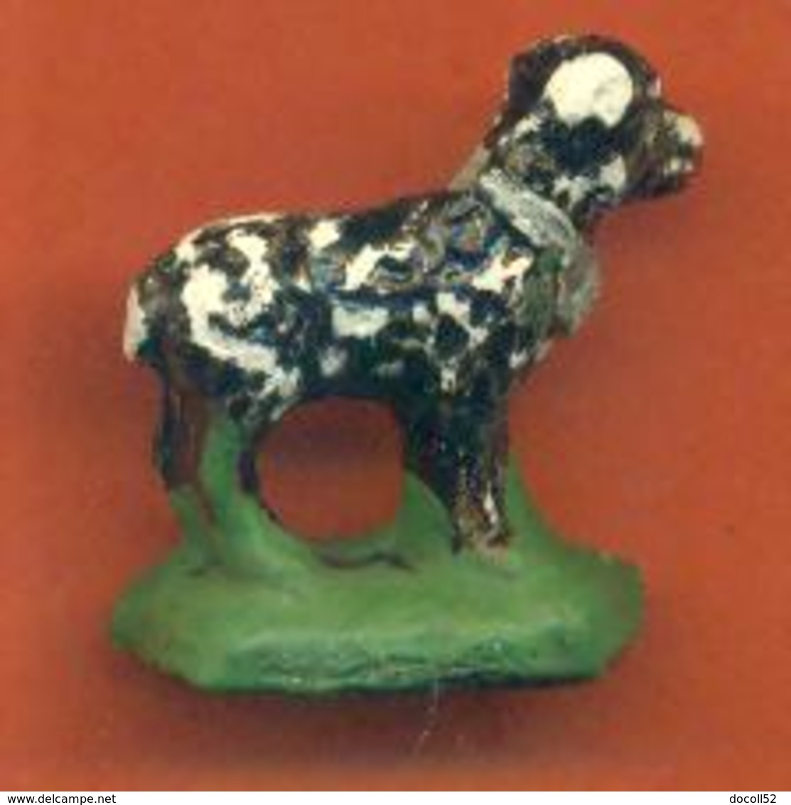 Fève Ancienne Faience Chien Ou Mouton à Identifier - 30mm H - 2 Scans - Anciennes