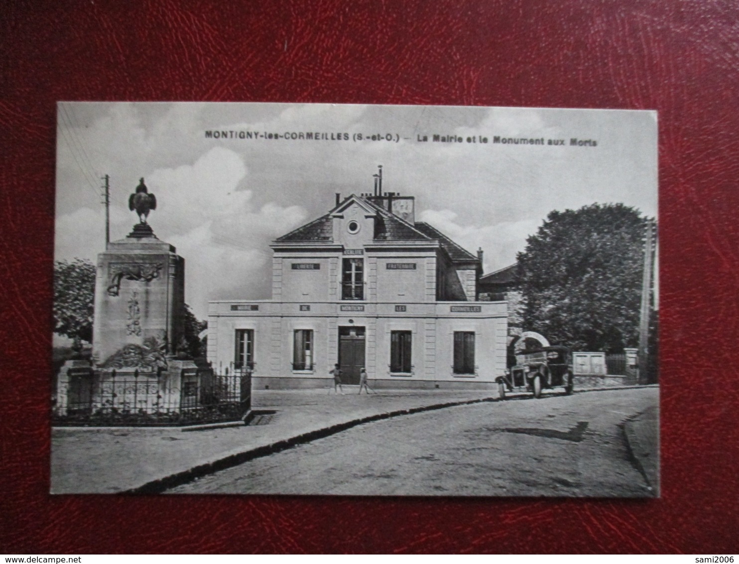 CPA 95 MONTIGNY LES CORMEILLES LA MAIRIE ET LE MONUMENT AUX MORTS VOITURE ANCIENNE - Montigny Les Cormeilles