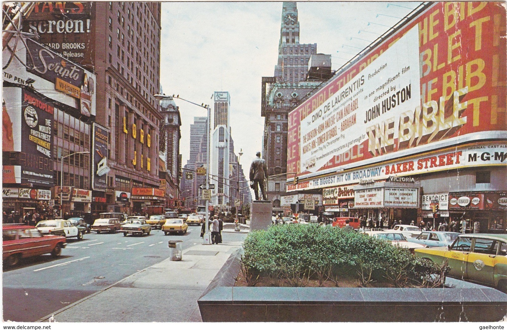 1226 NEW YORK CITY  SHOWING THE NEW ALLIED CHEMICAL TOWER BUILDING - Time Square