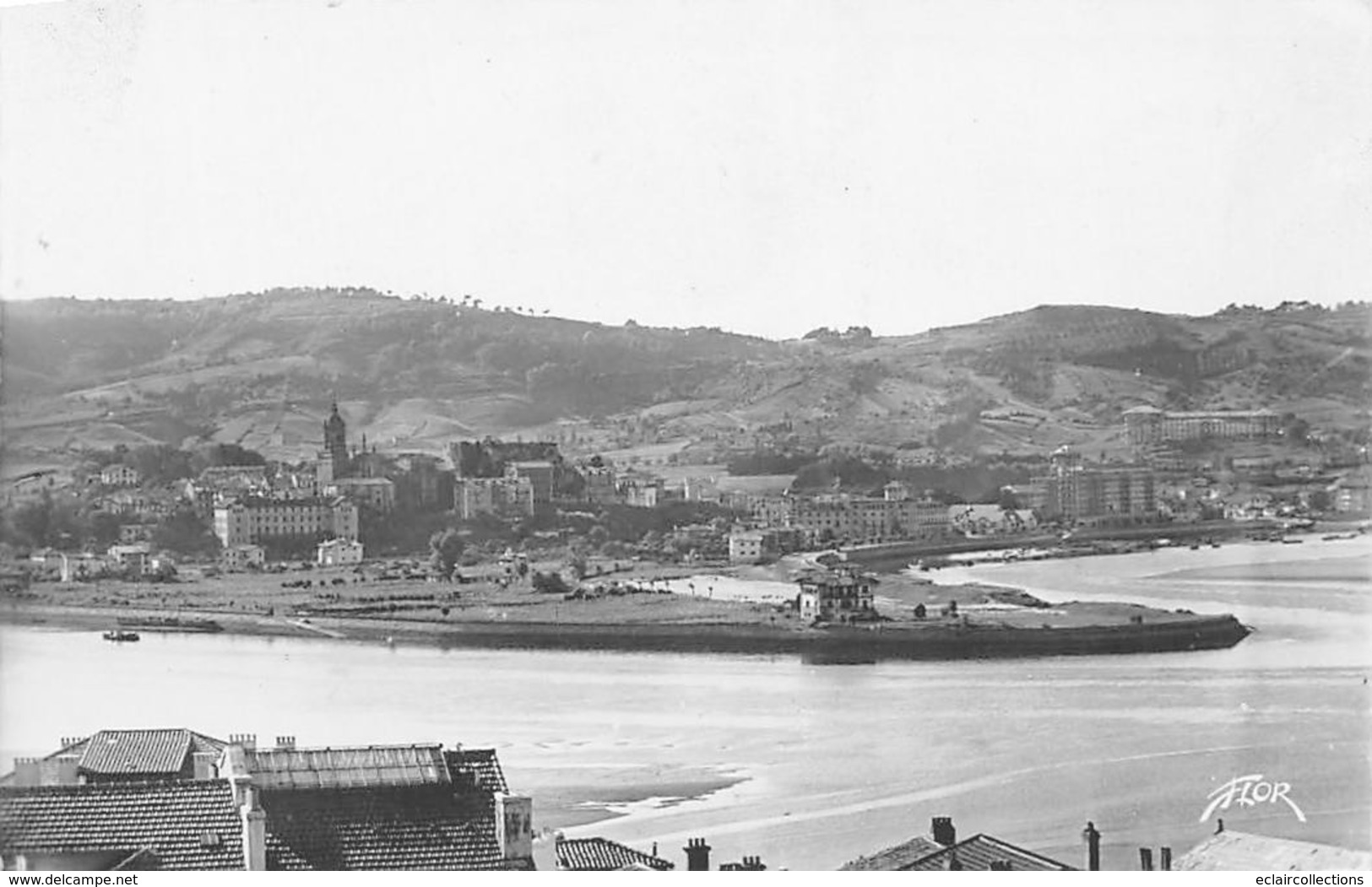 Hendaye       64          Vue Sur Fontarabie     (voir Scan) - Hendaye