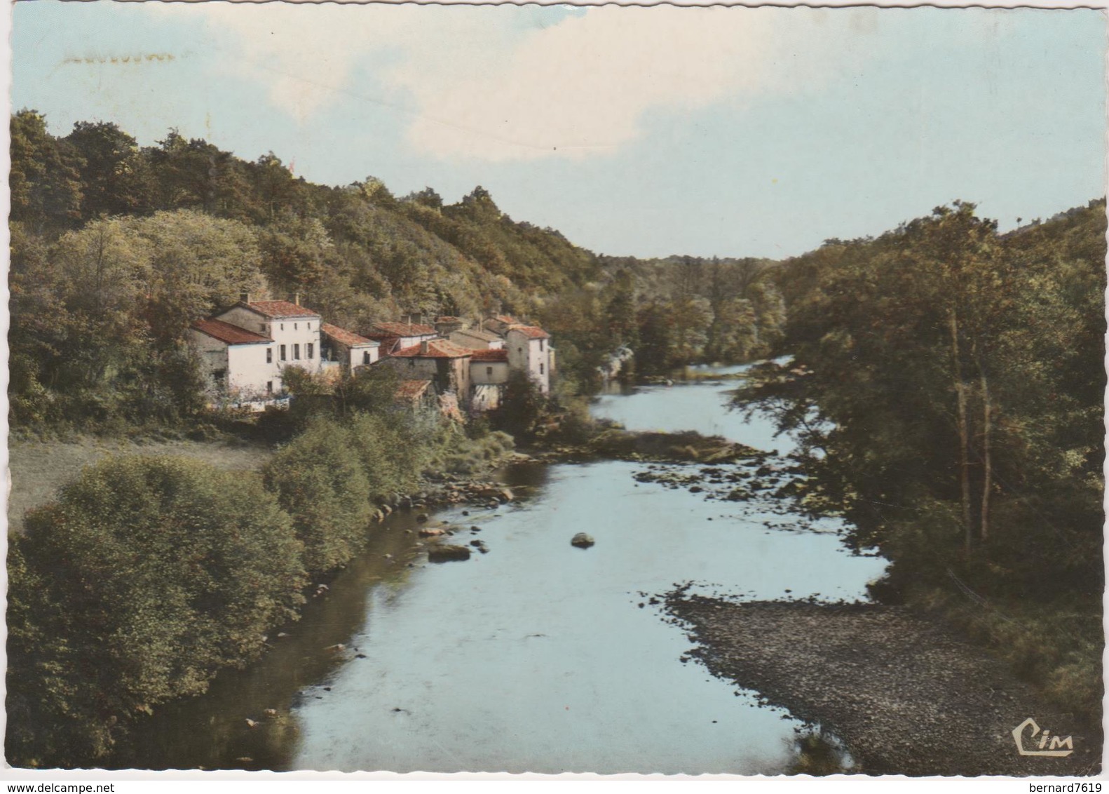 87 Bussiere-poitevine  Mas-sugeon Sur  Gartempe - Bussiere Poitevine